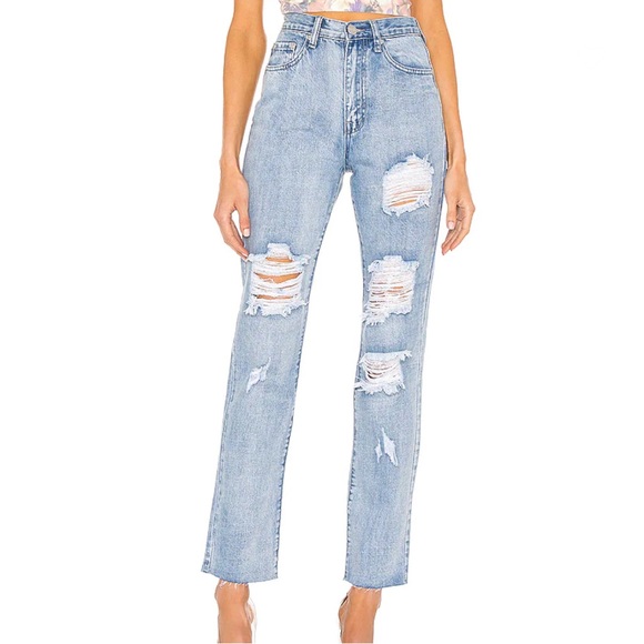 superdown Ramona High Waisted Jean in Light Blue Wash 24 - Picture 1 of 9